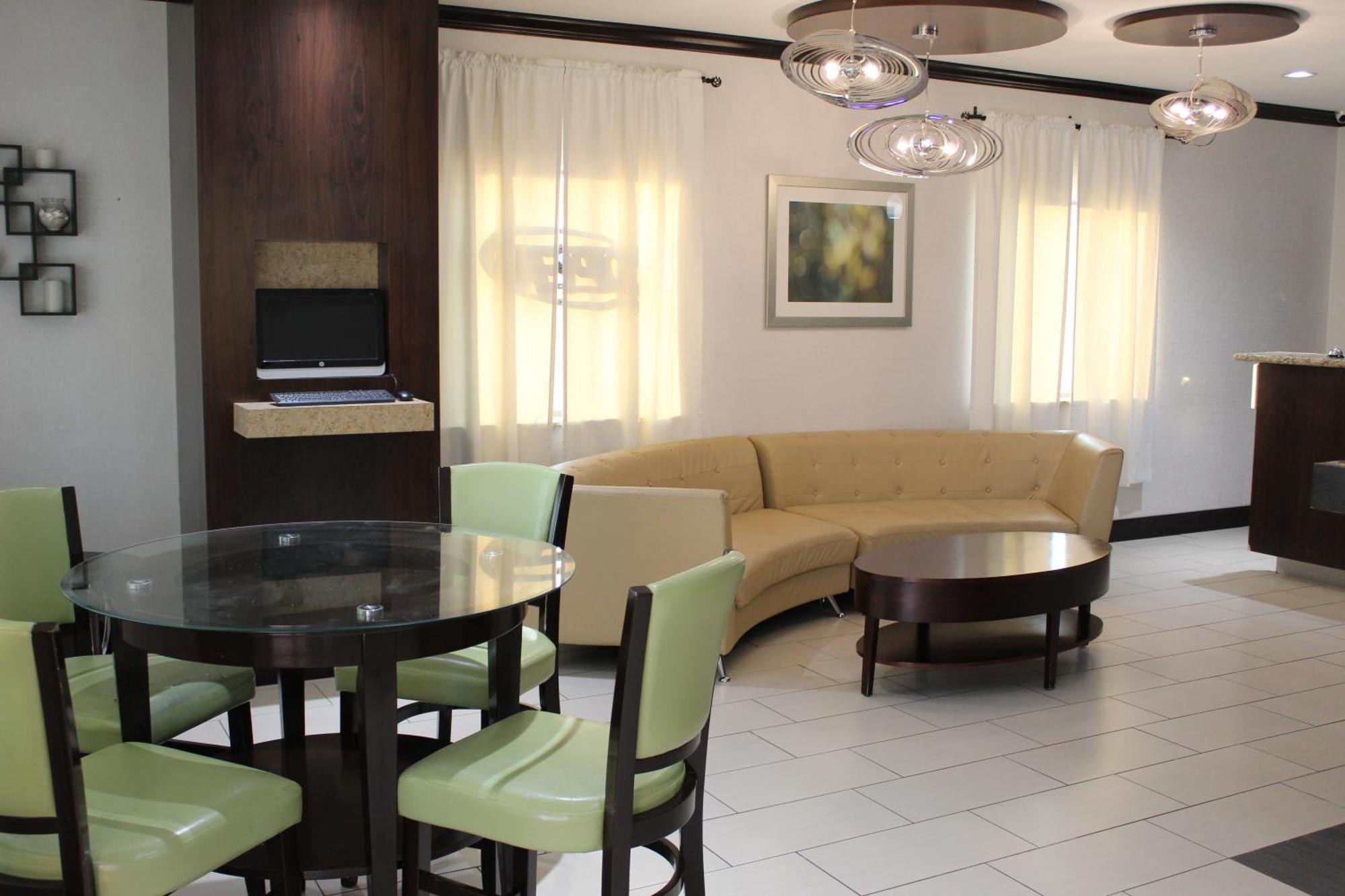 Horizon Inn & Suites Pearsall Eksteriør billede