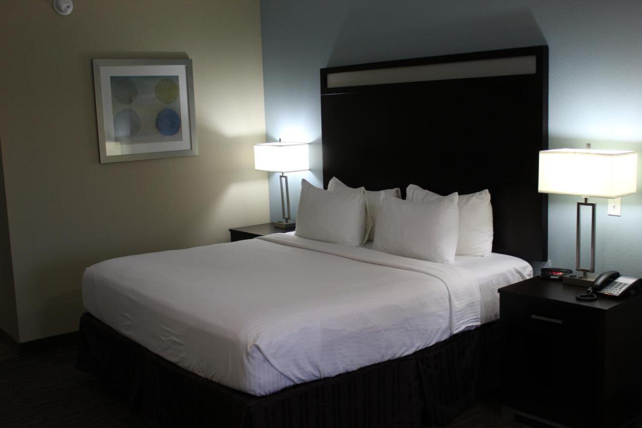 Horizon Inn & Suites Pearsall Eksteriør billede